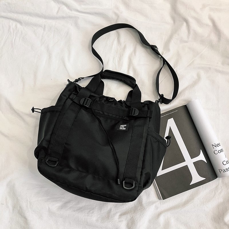 Bolsas de mensajero de nailon  - Streetwear Brand Famous reseña y precio